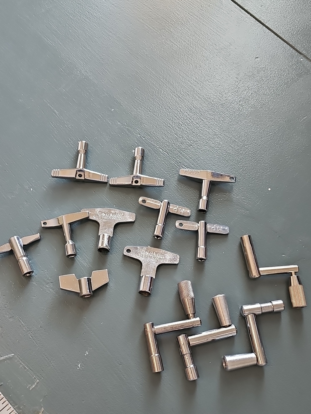 Sonor Yamaha DW Drum Tuning Key Lot Mens Womens Size OS Silver Percussion Parts